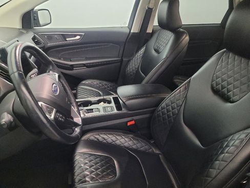 Used 2023 Ford Edge Titanium image 17