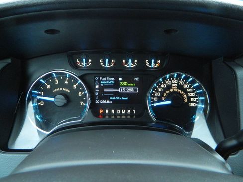 Used 2013 Ford F150 XLT w/ XLT Chrome Pkg image 18