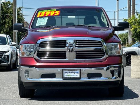 Used 2017 RAM 1500 Lone Star AWD/4WD image 9