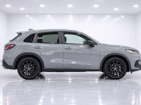 Used 2026 Honda HR-V Sport image 6