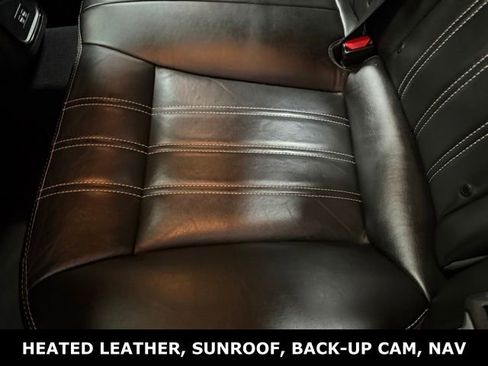 Used 2022 Chrysler 300 S image 19