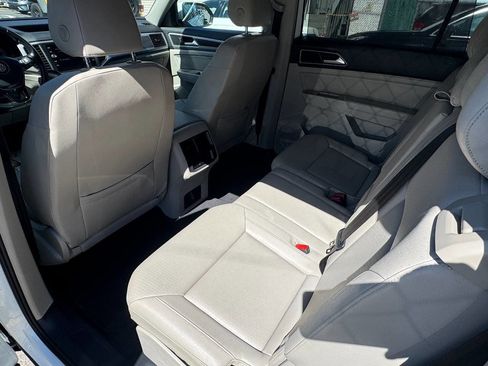 Used 2018 Volkswagen Atlas SE image 11