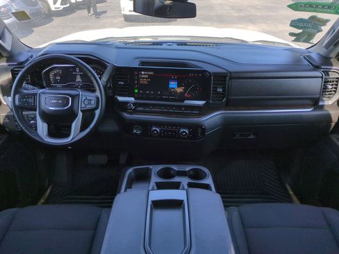 Used 2023 GMC Sierra 1500 Elevation image 13