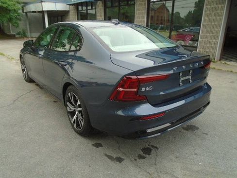 Used 2024 Volvo S60 B5 Plus w/ Climate Package AWD/4WD image 6