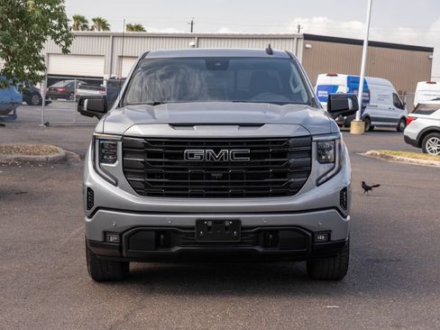 Used 2025 GMC Sierra 1500 Elevation w/ Elevation Premium Package AWD/4WD image 2