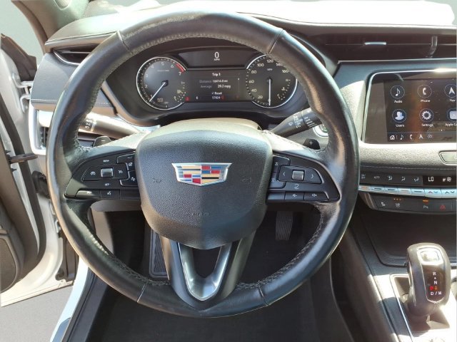 Used 2019 Cadillac XT4 Premium Luxury FWD image 15