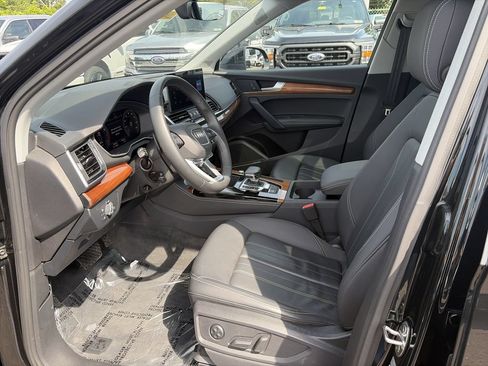 Used 2023 Audi Q5 2.0T Premium Plus w/ Premium Plus Package AWD/4WD image 10