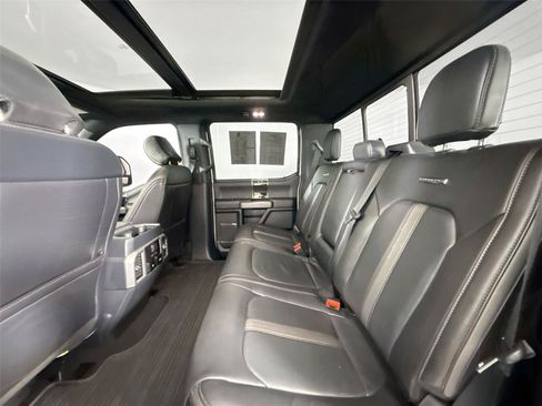 Used 2022 Ford F250 Platinum w/ Tremor Off-Road Package AWD/4WD image 31