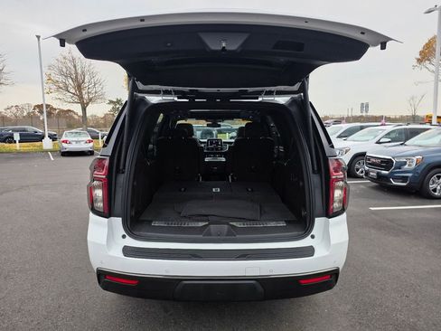 Used 2021 Chevrolet Tahoe RST w/ Luxury Package image 32