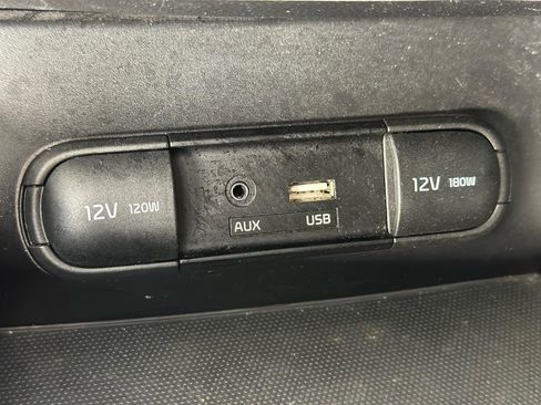 Used 2016 Kia Soul + w/ Primo Package image 40