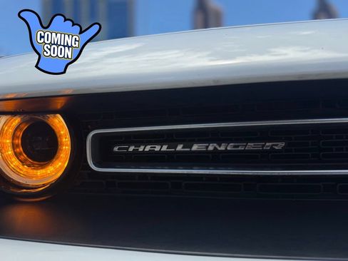 Used 2022 Dodge Challenger GT RWD image 8