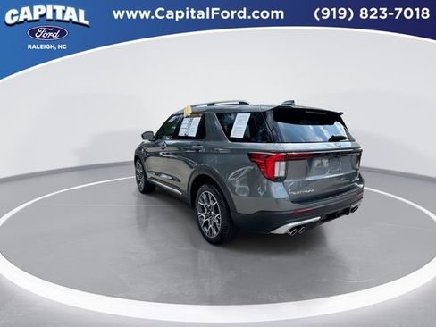 Used 2025 Ford Explorer Platinum w/ Ultimate Package AWD/4WD image 6
