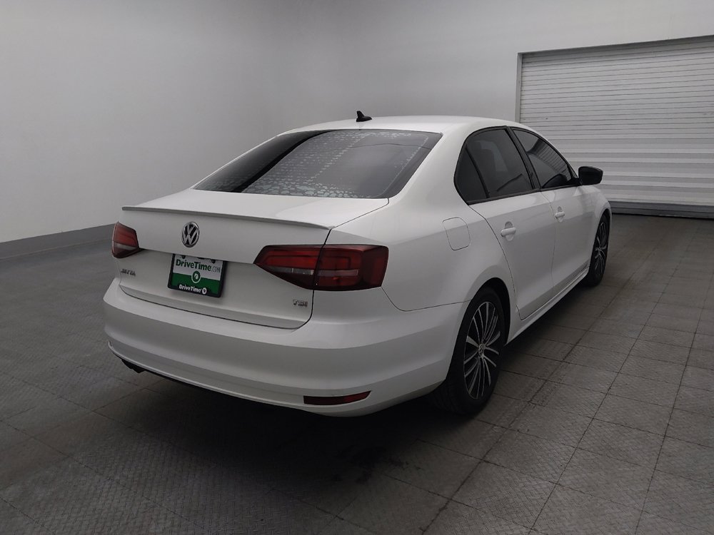 Used 2016 Volkswagen Jetta Sport FWD image 9