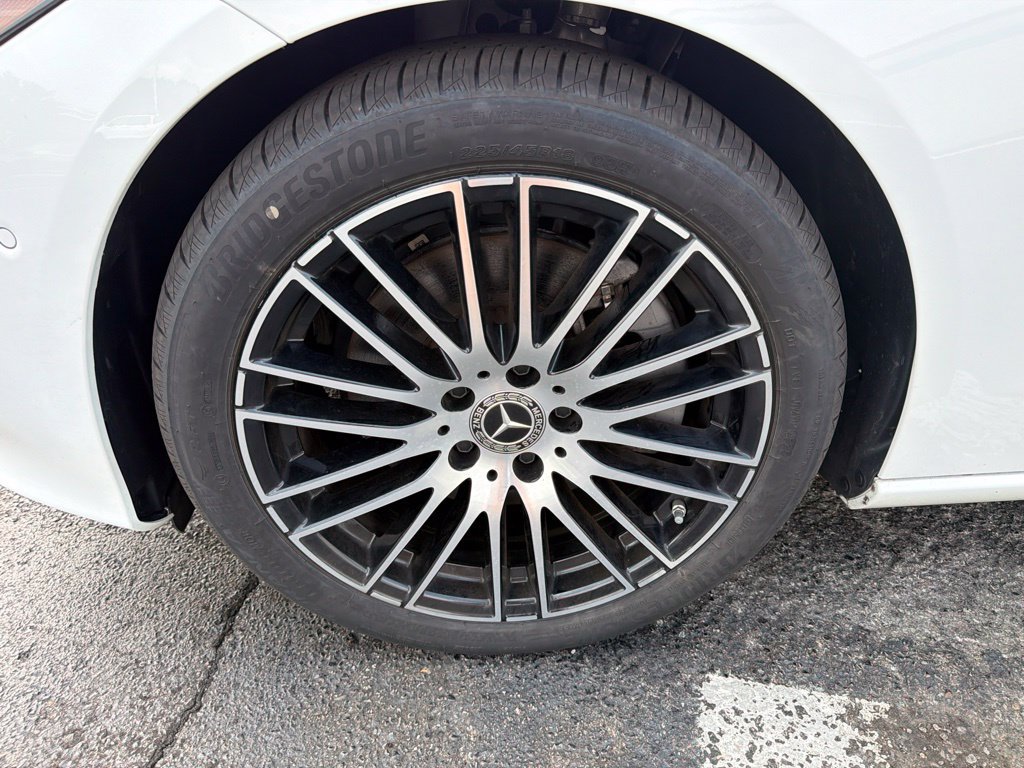 Used 2023 Mercedes-Benz C 300 4MATIC Sedan image 10