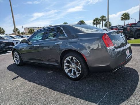 Used 2018 Chrysler 300 C w/ Sun, Sound & Nav Package RWD image 6