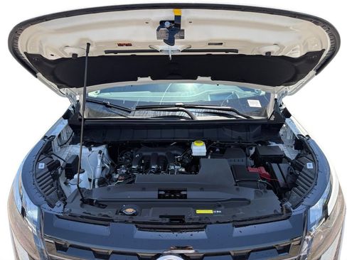 New 2026 Nissan Pathfinder Platinum AWD/4WD image 18