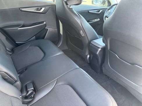 Used 2023 Kia EV6 Light image 16