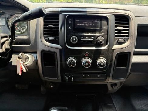 Used 2018 RAM 2500 Tradesman w/ Protection Group AWD/4WD image 19