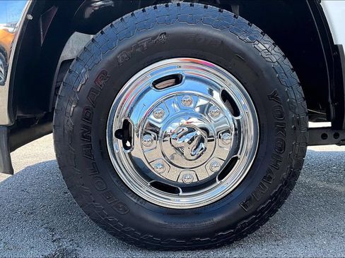 Used 2024 RAM 3500 SLT w/ Quick Order Package 2YG SLT AWD/4WD image 34