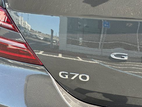 Used 2026 Genesis G70 2.5T RWD image 27