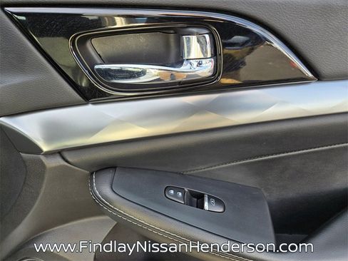 Used 2023 Nissan Maxima SV w/ Floor Mat Group image 18