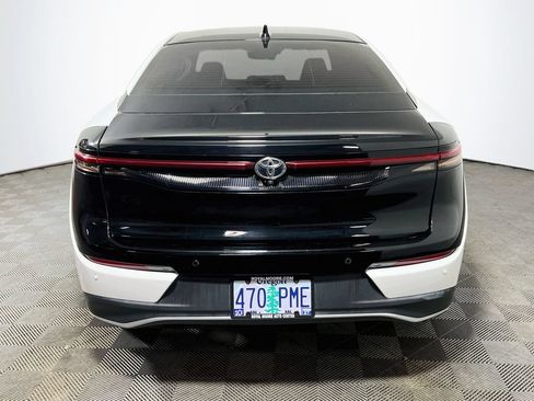 Certified 2023 Toyota Crown Platinum AWD/4WD image 6