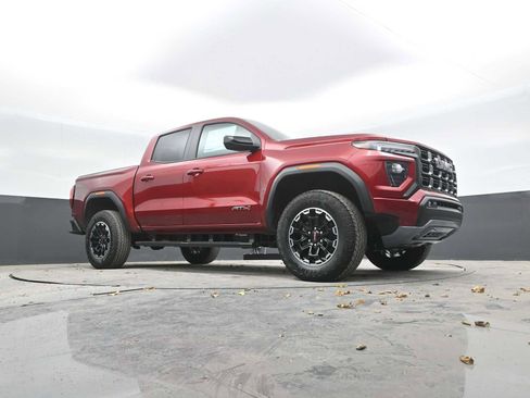 New 2026 GMC Canyon AT4 image 40