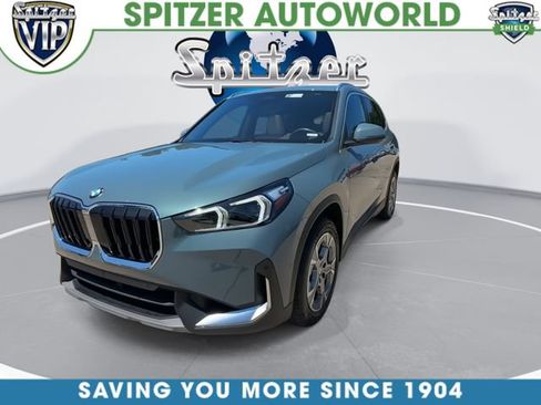 Used 2023 BMW X1 xDrive28i w/ Convenience Package AWD/4WD image 4
