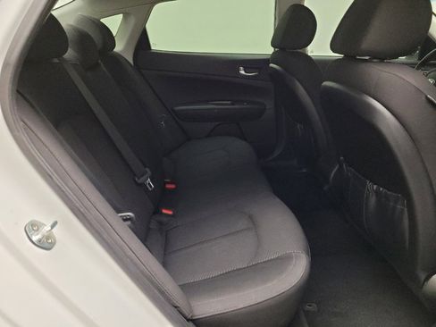 Used 2017 Kia Optima LX w/ Convenience Plus Package image 19