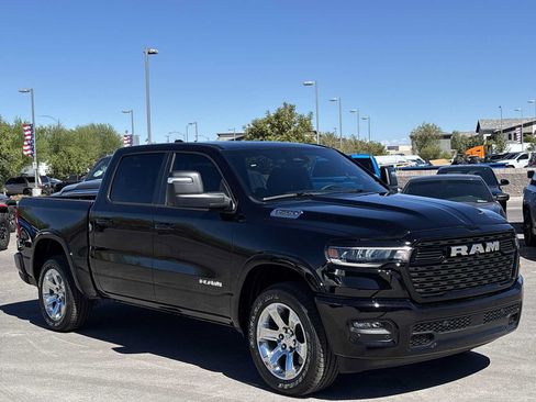 Used 2026 RAM 1500 Big Horn AWD/4WD image 2
