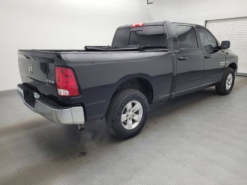 Used 2019 RAM 1500 Classic SLT image 10