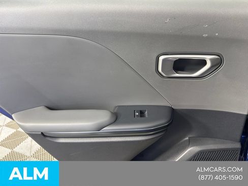 Used 2025 Kia K4 FWD image 24
