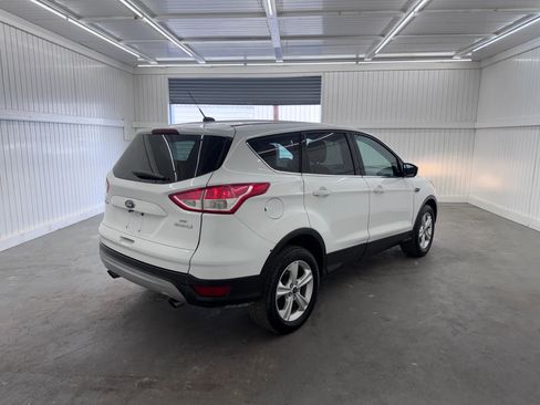 Used 2014 Ford Escape SE image 5