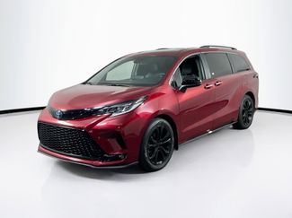 Used 2024 Toyota Sienna XSE video 1