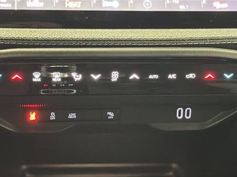 New 2026 Jeep Cherokee Laredo AWD/4WD image 17