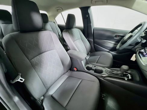 Used 2026 Toyota Corolla LE FWD image 26