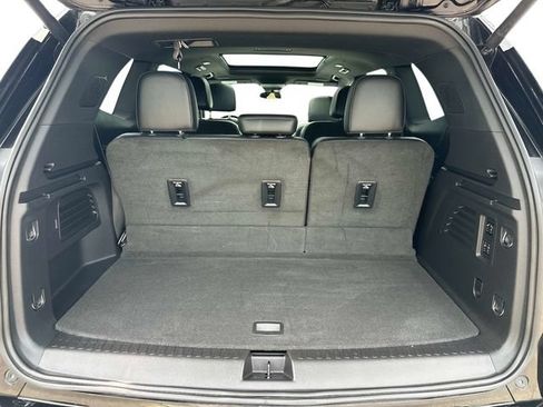 Used 2024 GMC Acadia Denali w/ LPO, Floor Liner Package AWD/4WD image 9