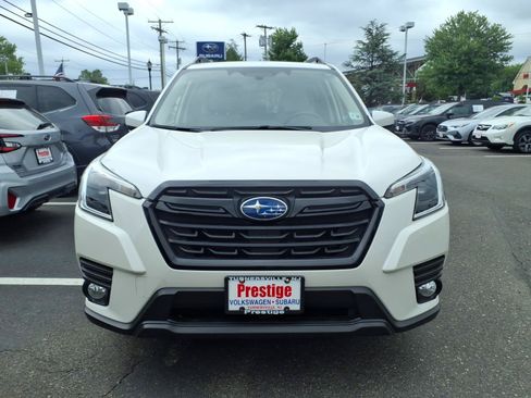 Certified 2023 Subaru Forester Premium AWD/4WD image 6