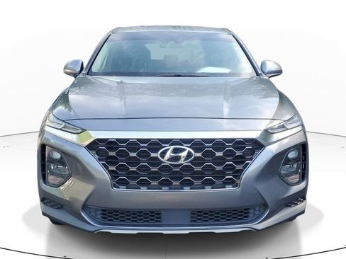 Used 2020 Hyundai Santa Fe SE FWD image 2