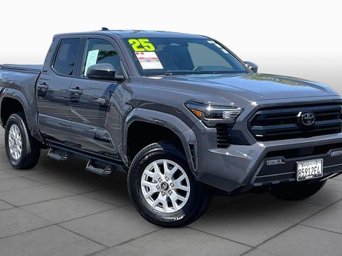 Certified 2025 Toyota Tacoma SR5 RWD image 2