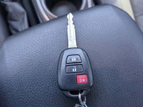 Used 2021 Toyota Tacoma SR5 image 25