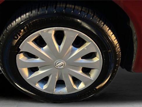 Used 2015 Nissan Versa Note S image 24