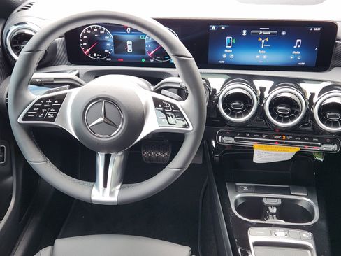 New 2026 Mercedes-Benz CLA 250 4MATIC image 27