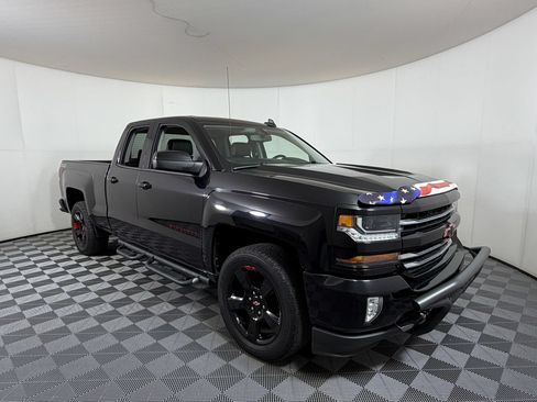 Used 2017 Chevrolet Silverado 1500 LT w/ Redline Edition AWD/4WD image 1