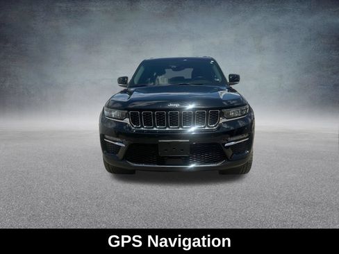 Used 2022 Jeep Grand Cherokee Limited AWD/4WD image 9