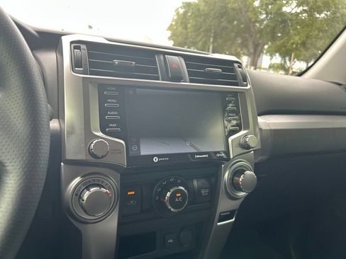 Used 2021 Toyota 4Runner SR5 Premium w/ Moonroof Package RWD image 47
