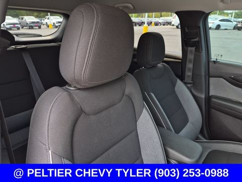 Used 2024 Chevrolet TrailBlazer LS w/ LS Convenience Package FWD image 11