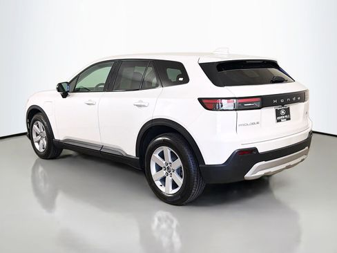 Used 2025 Honda Prologue EX image 3