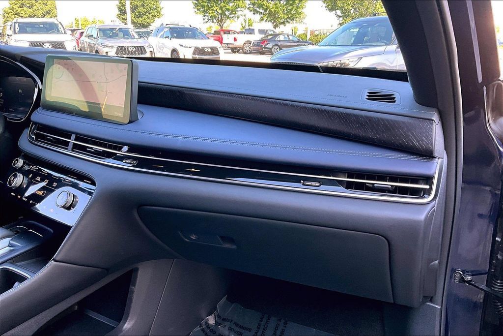 Certified 2026 INFINITI QX60 Sport w/ Dark Cargo Package AWD/4WD image 27