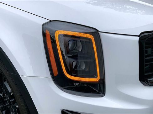 Used 2022 Kia Telluride EX w/ EX Premium Package AWD/4WD image 28